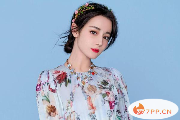 中国十大90后美女排行榜 郑爽李沁上榜，第一名是为新疆美女