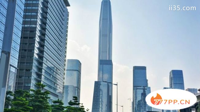 庞安国际金融中心，中国 598.932米